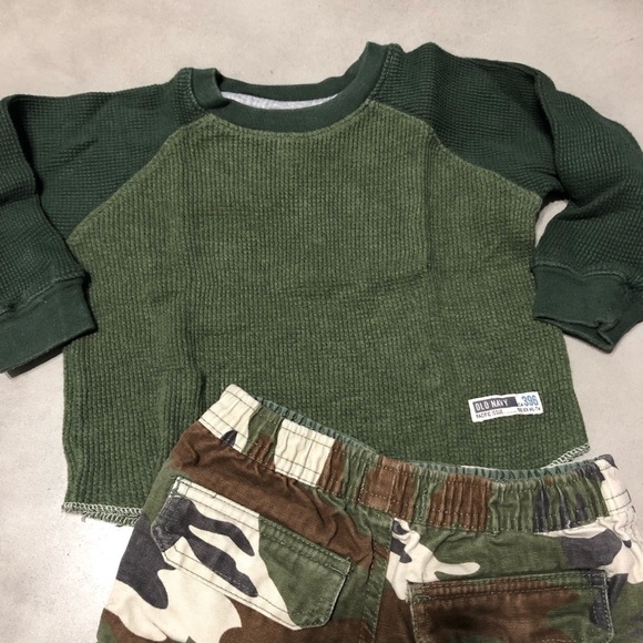 CHILDREN’S PLACE OLD NAVY Outfit Thermal Long Sleeve Tee & Cargo Camo Pants - Picture 2 of 5